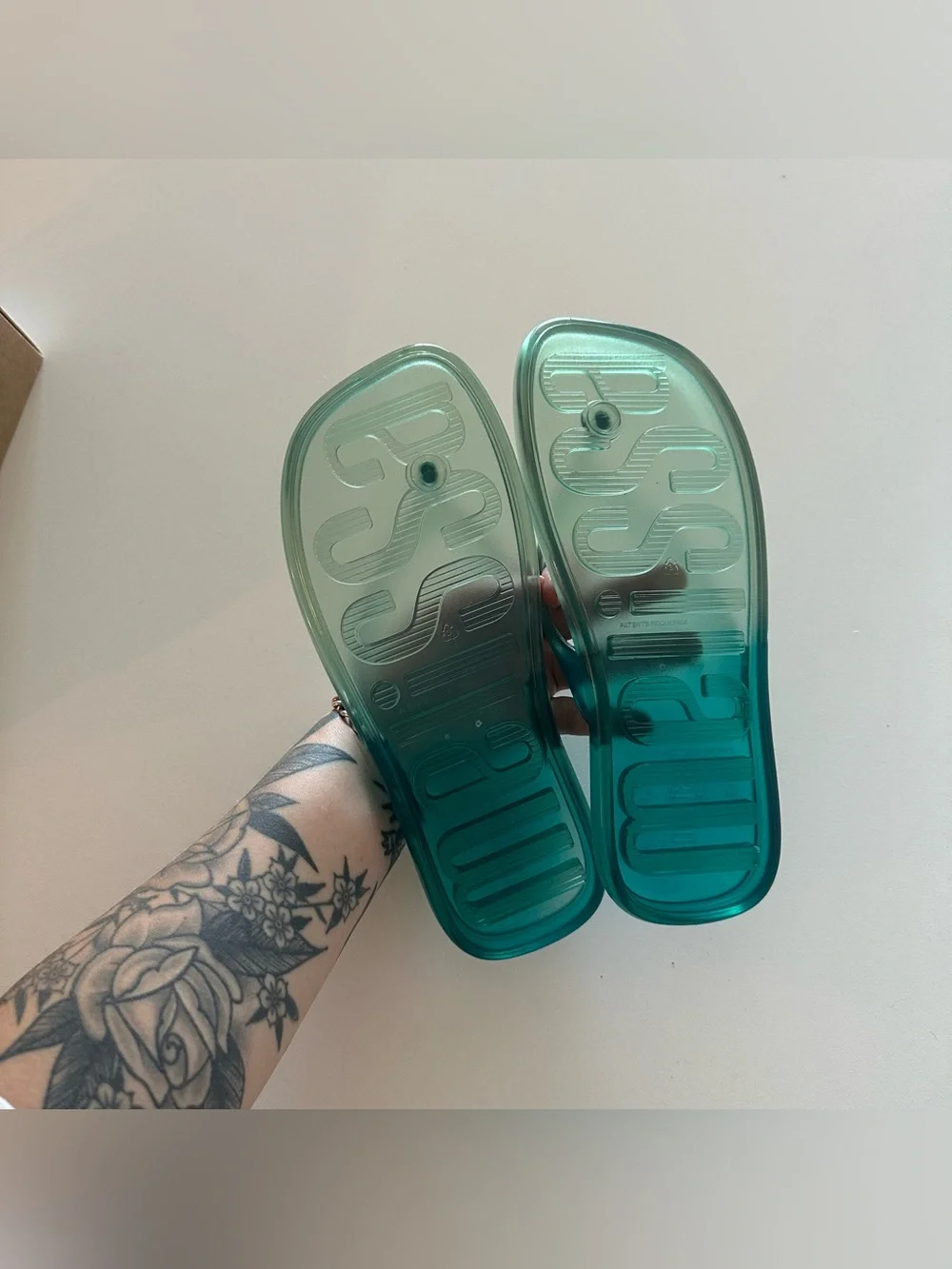NEW Melissa Beachwear Flip Flops Thongs Sandals 9 Green Blue Transparent Clear